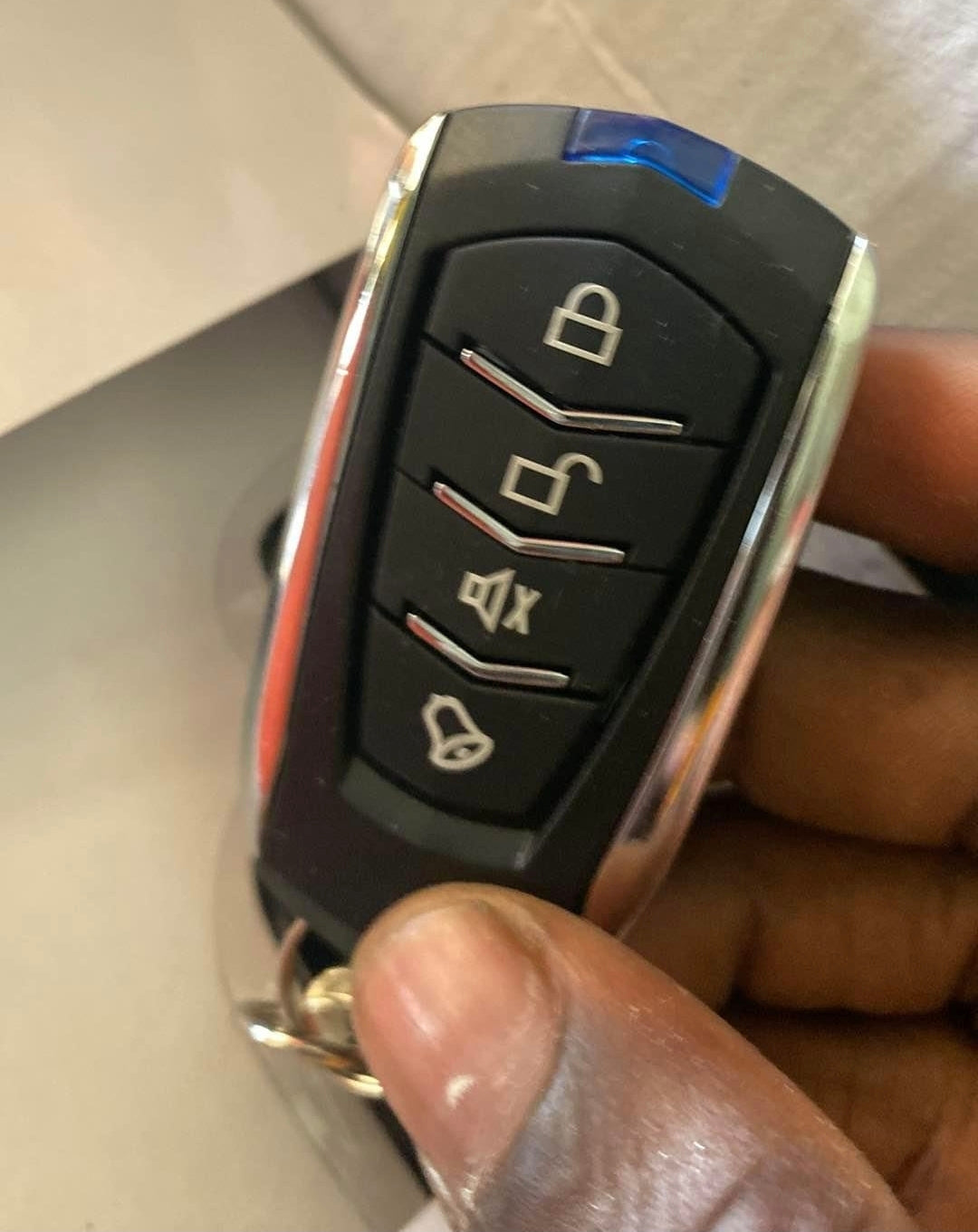 Système d'Alarme Voiture avec Télécommande